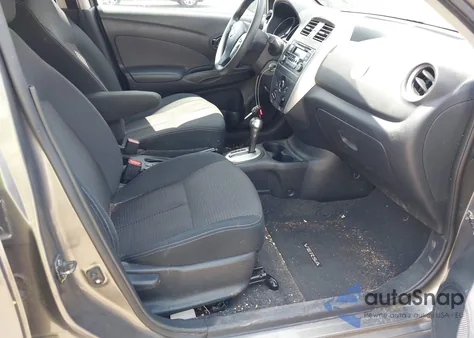 2016 Nissan Versa 1.6 Sv z USA, uszkodzony, nr VIN 3N1CN7AP3GL844228